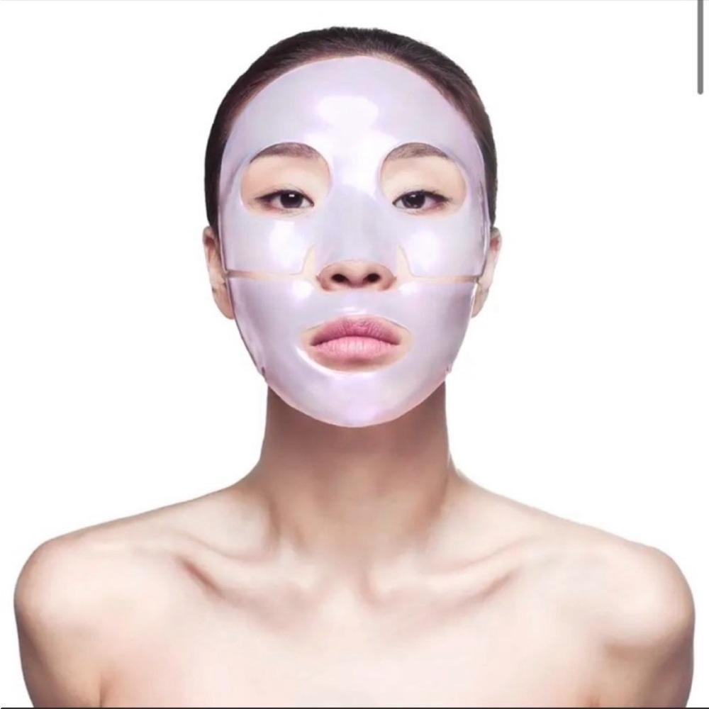 KNESKO Skin Diamond Radiance Natural Collagen Face Mask ~Brand New~Sealed